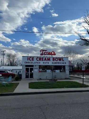 Step into a sweet memory at Tom's Ice Cream Bowl.